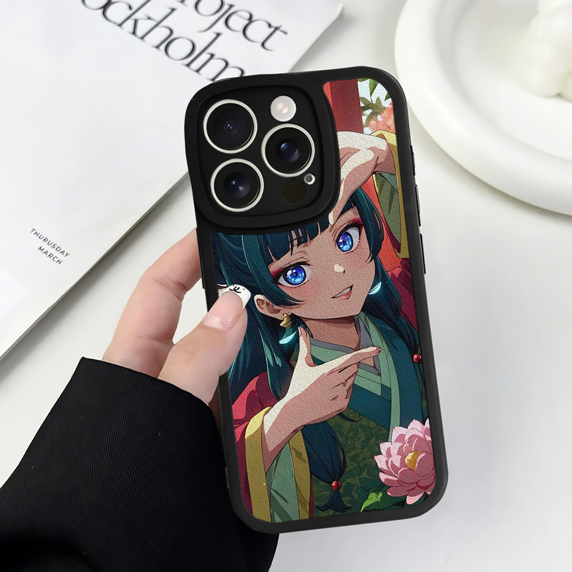 薬屋のひとりごと The Apothecary Diaries 【iPhone 16シリーズ対応】シリコンスマホケース（レザー調） 材質：シリコン